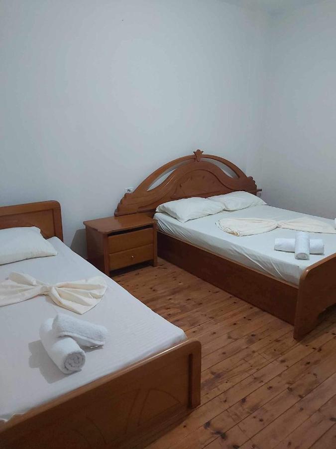 White Panorama Apartment Sarandë 外观 照片