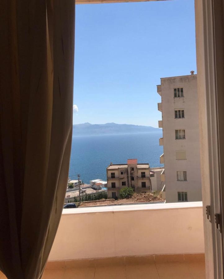 White Panorama Apartment Sarandë 外观 照片