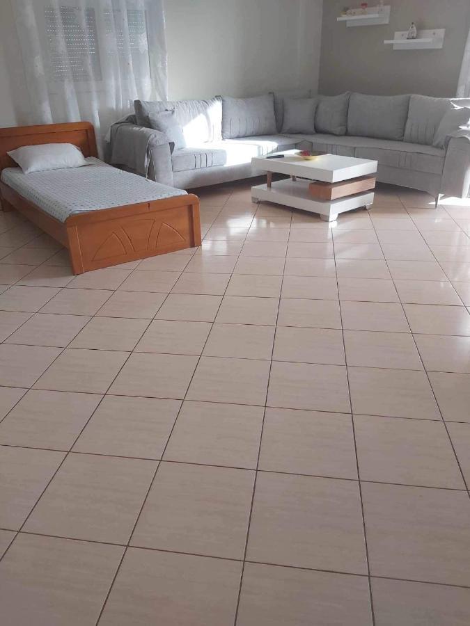White Panorama Apartment Sarandë 外观 照片
